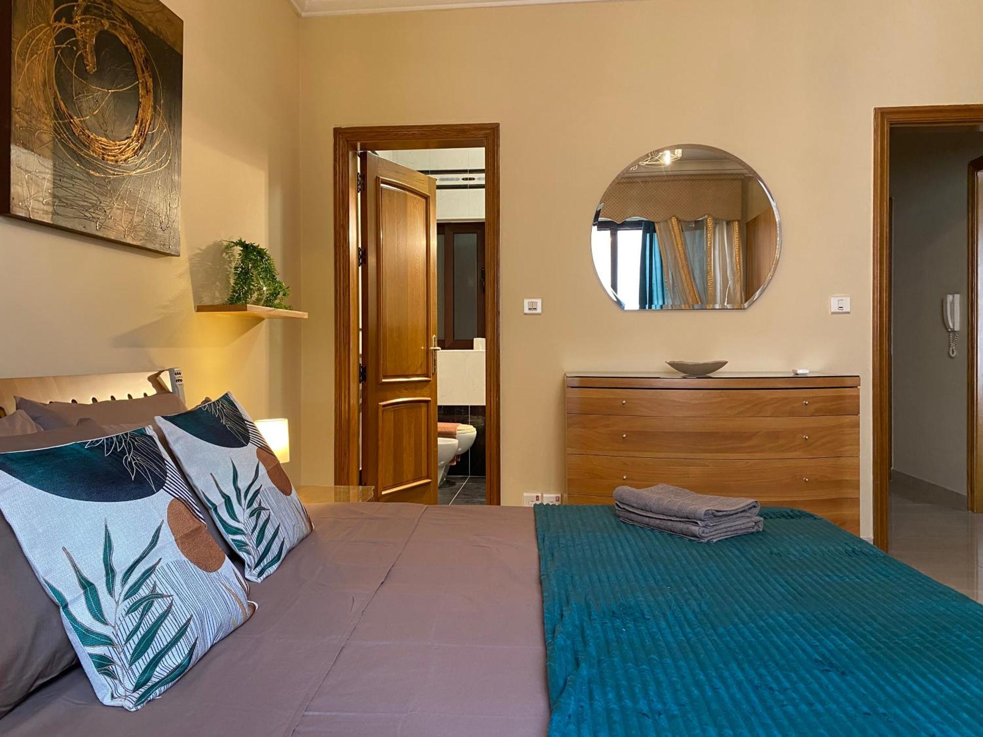 Seafront Harbour Haven - Steps To Ferry, Shops And Beaches Sliema Exterior foto